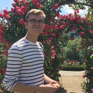 Meet your Posher, Chris